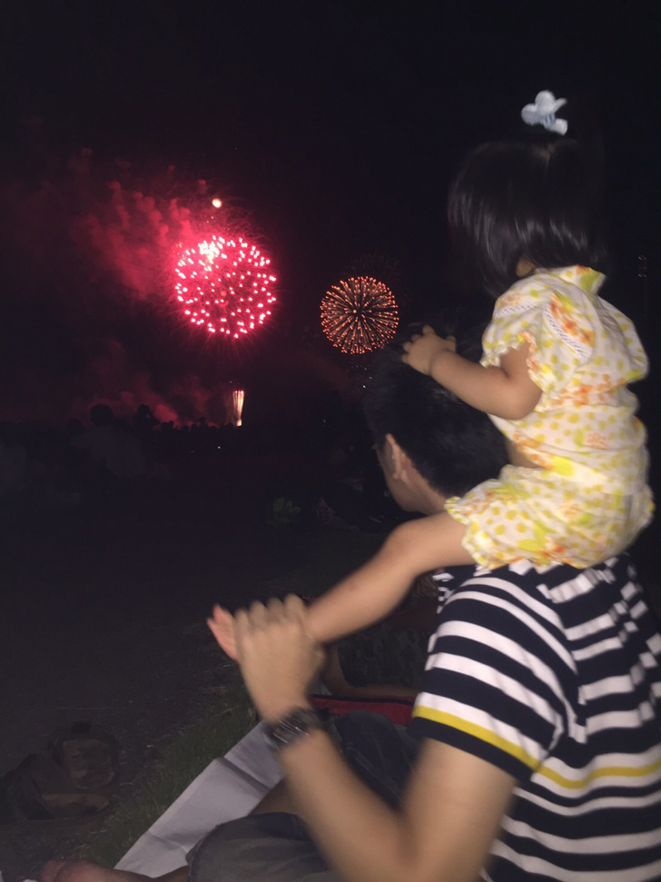 父 娘 花火