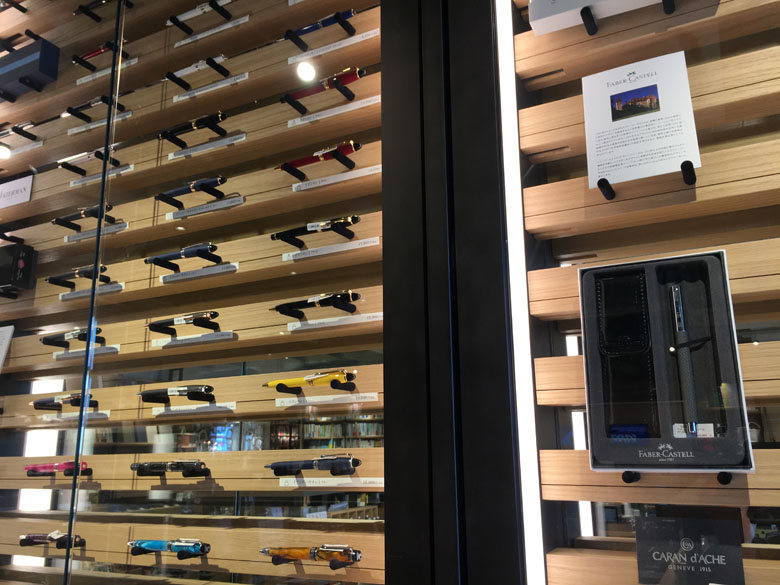柏の葉T-SITE 文房具屋