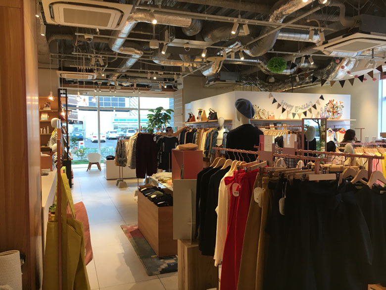 柏の葉T-SITE 衣料品